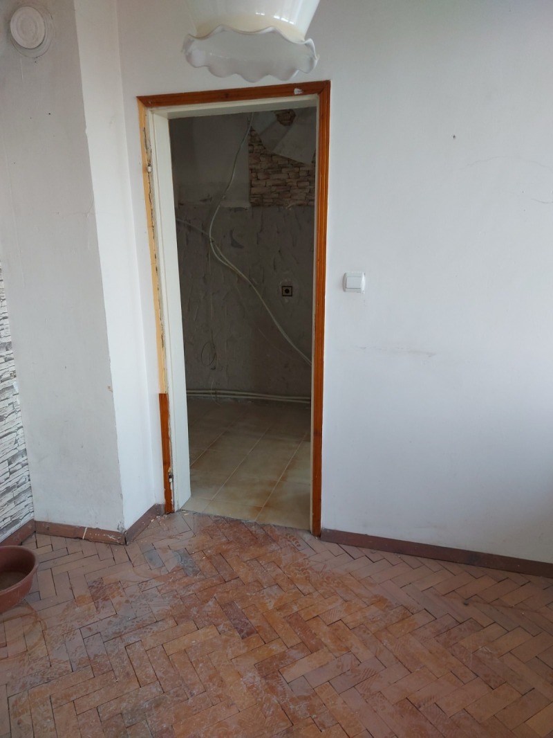 Na prodej  2 ložnice Ruse , Družba 3 , 99 m2 | 99715252 - obraz [3]