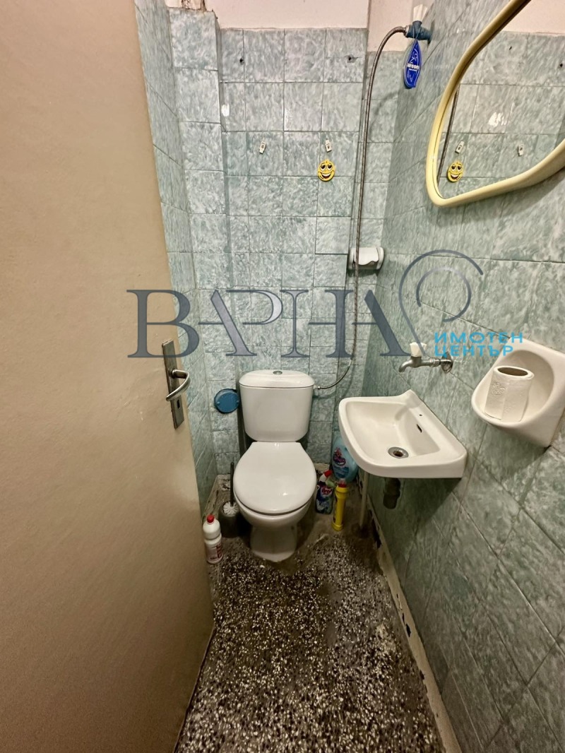 Продава  4-стаен град Варна , Център , 100 кв.м | 48667909 - изображение [17]