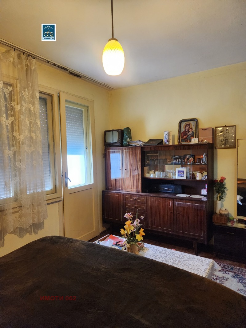 Na sprzedaż  3 sypialnie region Wielkie Tyrnowo , Gorna Orjachowica , 150 mkw | 66128127 - obraz [3]
