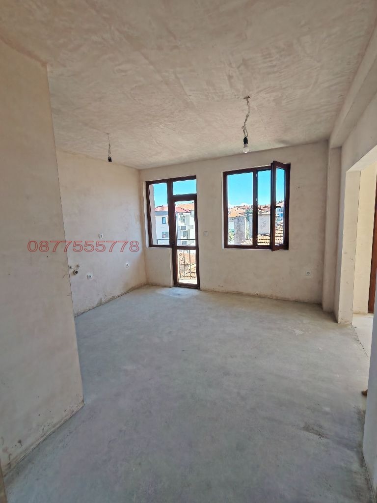 Продава МНОГОСТАЕН, гр. Поморие, област Бургас, снимка 14 - Апартаменти - 55601350