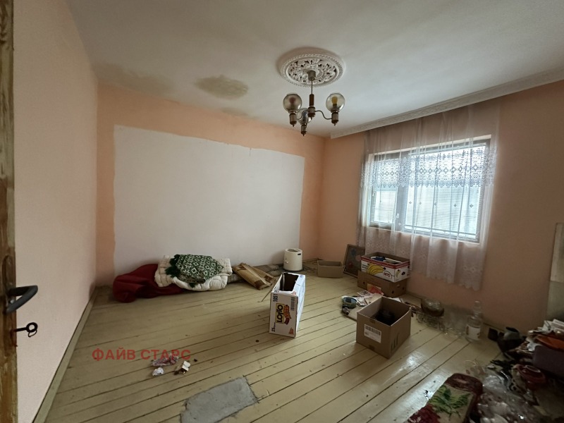 Продава КЪЩА, гр. Каварна, област Добрич, снимка 8 - Къщи - 53255022