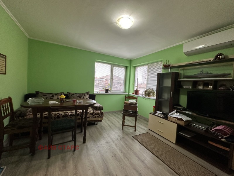 Продава КЪЩА, гр. Каварна, област Добрич, снимка 7 - Къщи - 53255022