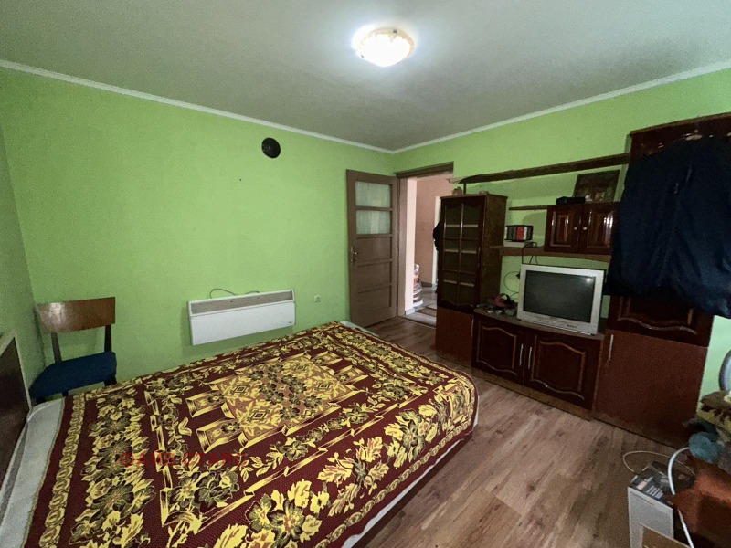 Продава КЪЩА, гр. Каварна, област Добрич, снимка 13 - Къщи - 53255022