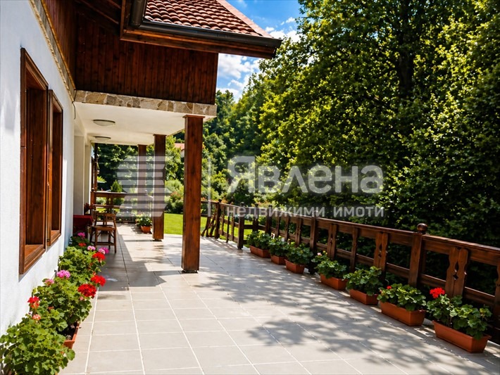 Продава КЪЩА, гр. Калофер, област Пловдив, снимка 3 - Къщи - 54772413