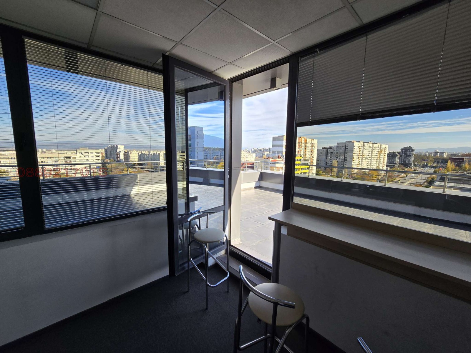 Продава ОФИС, гр. София, Люлин 7, снимка 2 - Офиси - 54307837