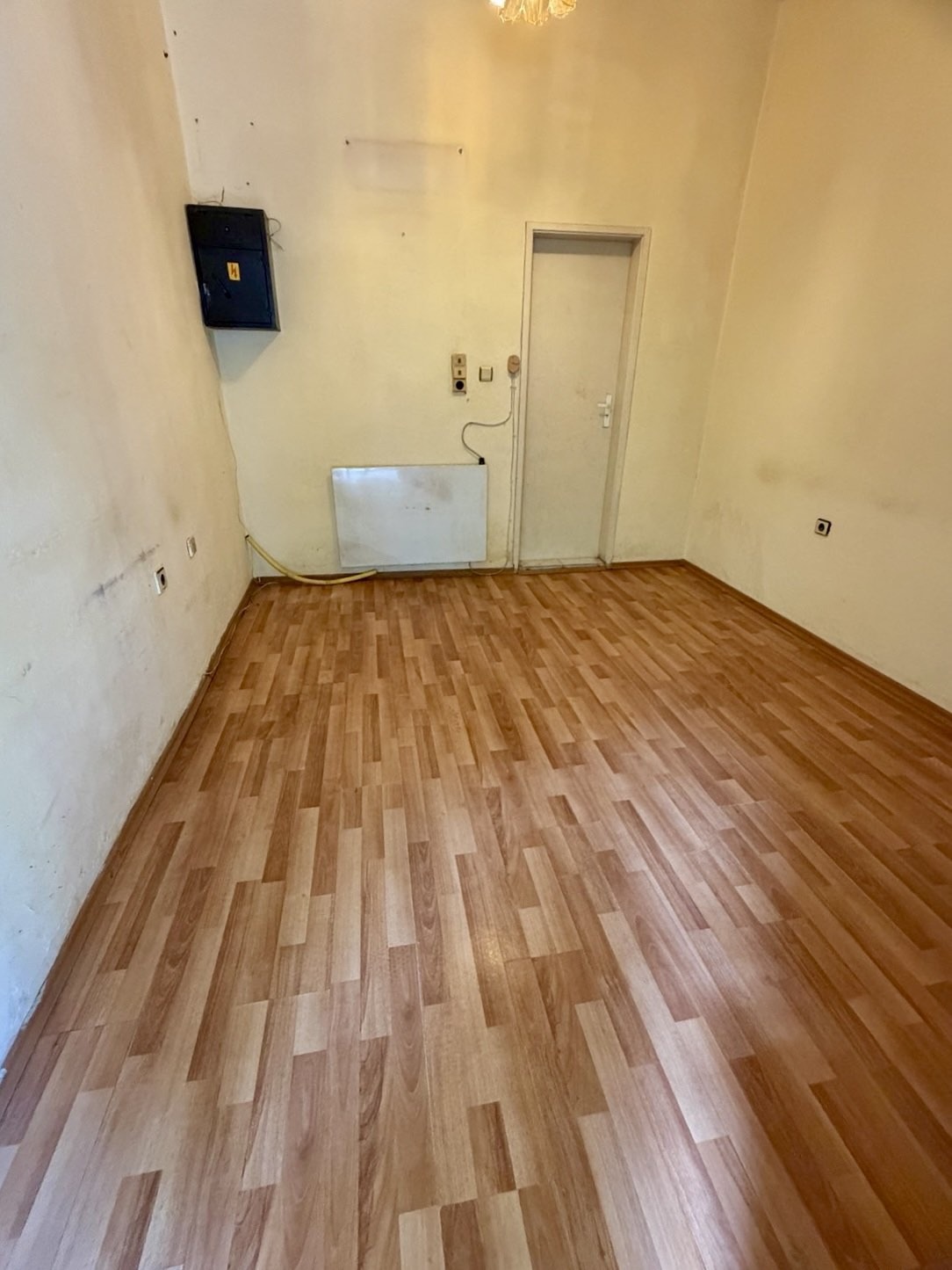 Продава ОФИС, гр. Русе, Хъшове, снимка 4 - Офиси - 54589306