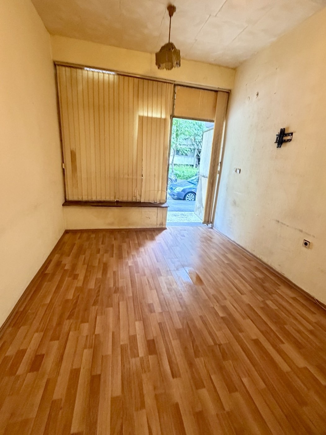 Продава ОФИС, гр. Русе, Хъшове, снимка 3 - Офиси - 54589306