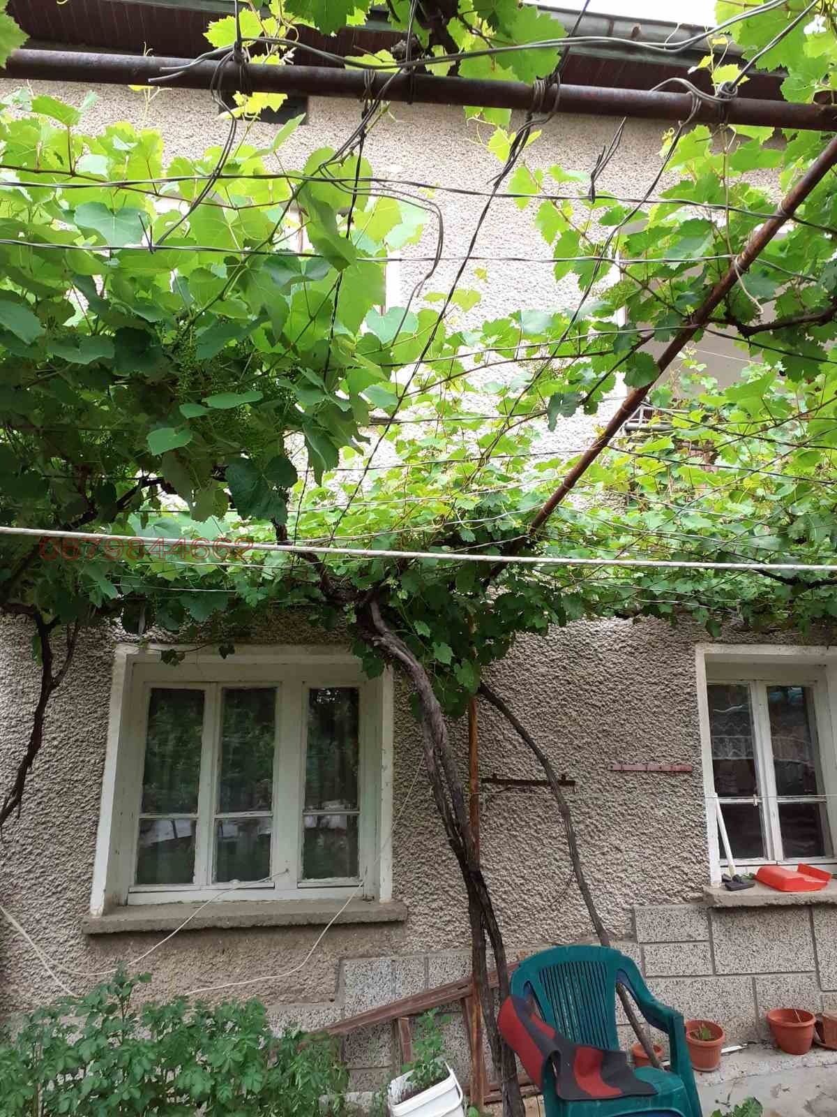 Продава КЪЩА, с. Големо Бучино, област Перник, снимка 3 - Къщи - 54998541