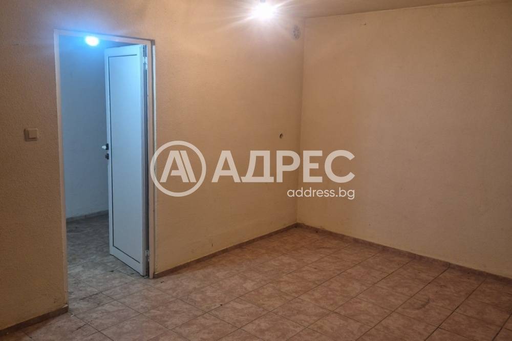 Продава ГАРАЖ, ПАРКОМЯСТО, гр. София, Белите брези, снимка 10 - Гаражи и паркоместа - 55653050