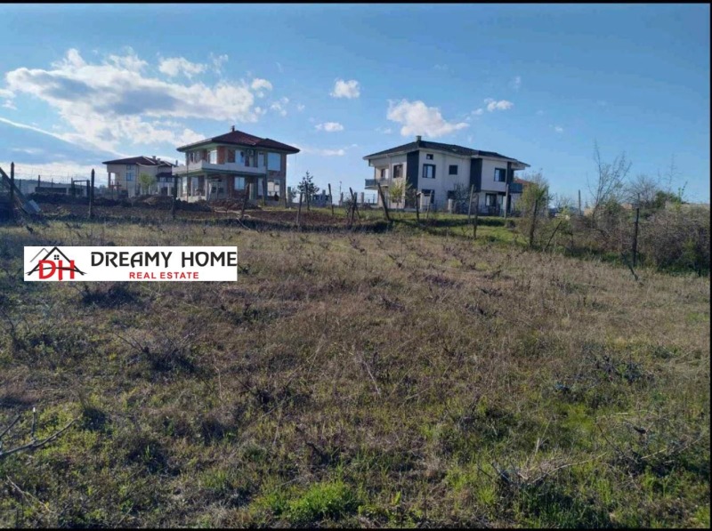 Продава ПАРЦЕЛ в град Кърджали, Веселчане - 380 кв.м / 24 700 € » 48 309.00 лв., ДРИЙМИ ХОУМ