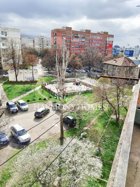 2 camere da letto Hadgi Dimitar, Sofia 12