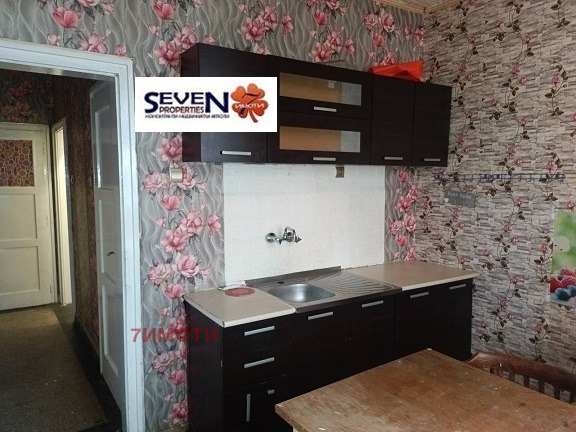 Продава 3-СТАЕН, гр. Перник, Център