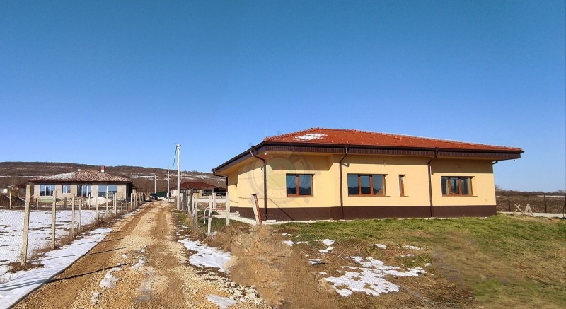 Zu verkaufen  Haus region Varna , Osenowo , 184 qm | 30819443 - Bild [4]