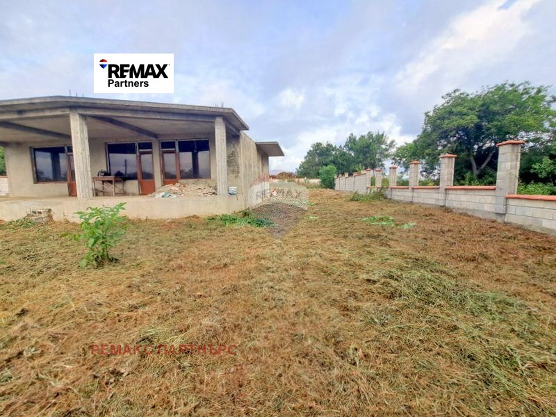 Продава КЪЩА, с. Калоян, област Варна, снимка 6 - Къщи - 56197729