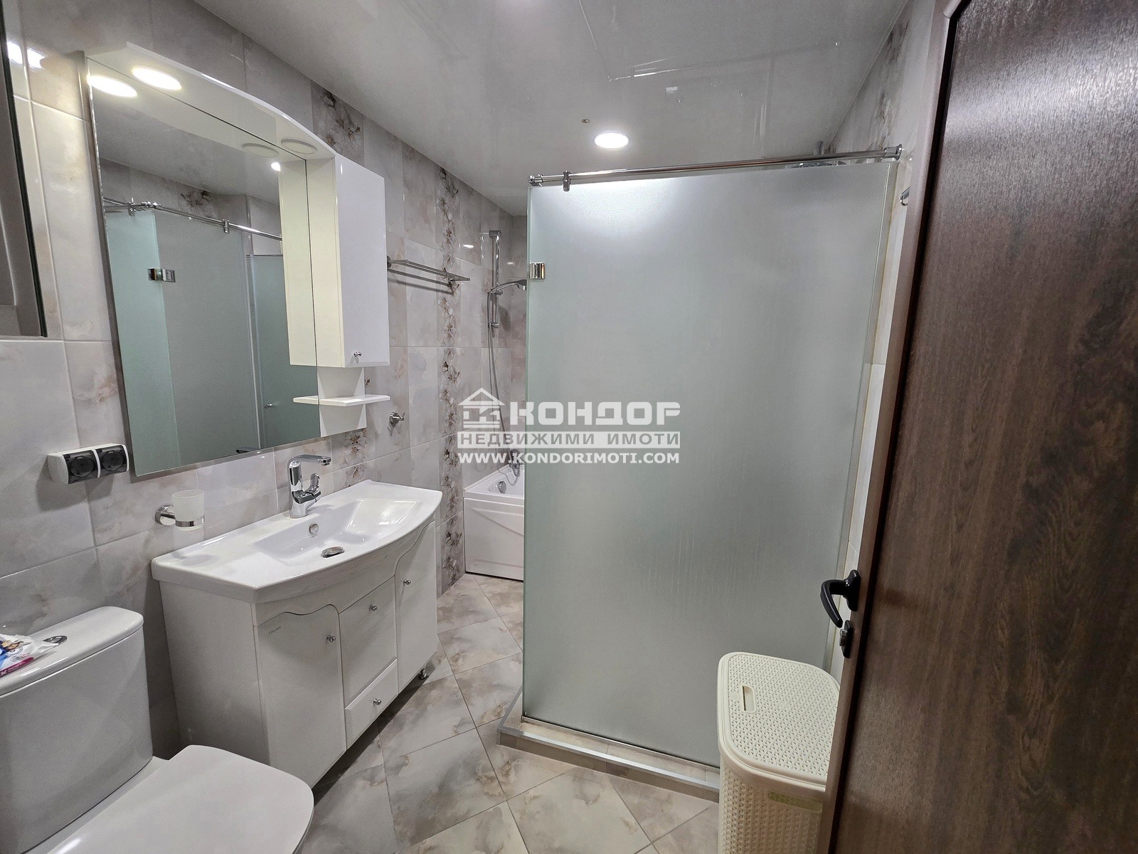 Продава МНОГОСТАЕН, гр. Пловдив, Кършияка, снимка 10 - Апартаменти - 52838876