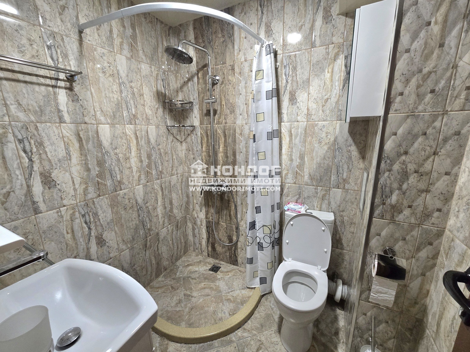 Продава МНОГОСТАЕН, гр. Пловдив, Кършияка, снимка 16 - Апартаменти - 52838876