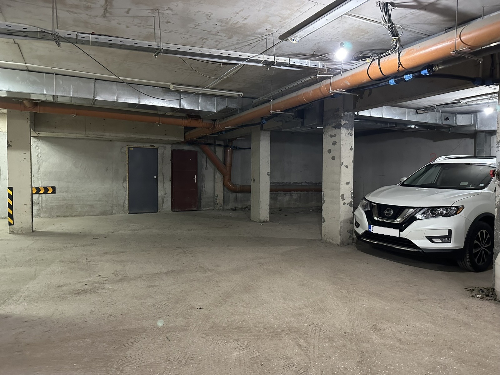Продава ГАРАЖ, ПАРКОМЯСТО, гр. София, Бъкстон, снимка 5 - Гаражи и паркоместа - 54562476
