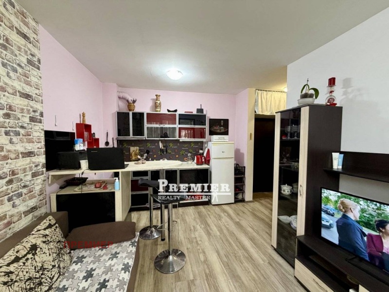 Продава 2-СТАЕН в област Бургас, гр. Свети Влас - 47 кв.м / 85 000 € » 166 245.55 лв., ПРЕМИЕР