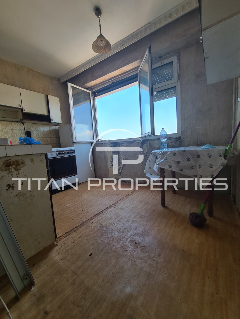 For Sale  1 bedroom Plovdiv , Izgrev , 65 sq.m | 21223462 - image [3]