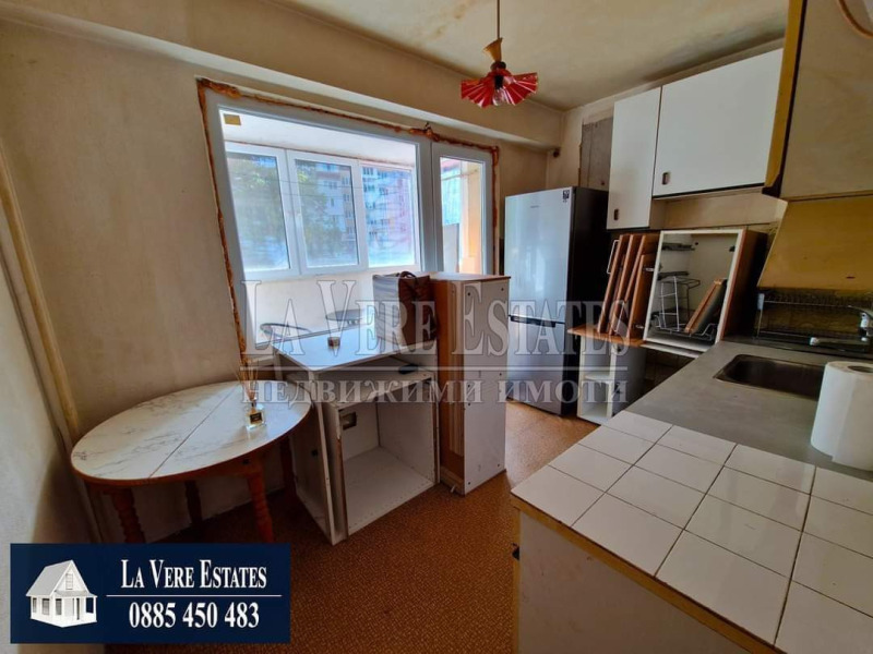 Na prodej  1 ložnice Ruse , Družba 1 , 57 m2 | 82054986 - obraz [8]