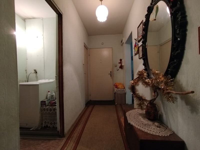 Продава 4-СТАЕН, гр. Русе, Възраждане, снимка 6 - Апартаменти - 52858232