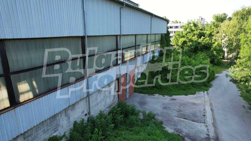 Продава ПРОМ. ПОМЕЩЕНИЕ, гр. Добрич, Промишлена зона - Север, снимка 15 - Производствени сгради - 52455444