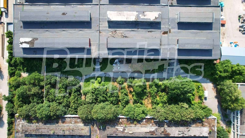 Продава ПРОМ. ПОМЕЩЕНИЕ, гр. Добрич, Промишлена зона - Север, снимка 4 - Производствени сгради - 52455444