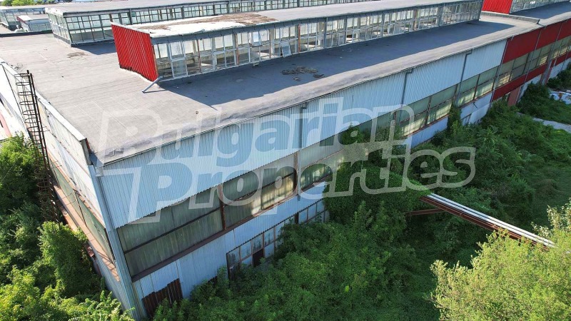 Продава ПРОМ. ПОМЕЩЕНИЕ, гр. Добрич, Промишлена зона - Север, снимка 13 - Производствени сгради - 52455444