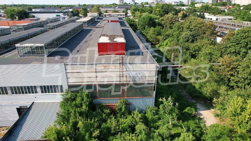 Продава ПРОМ. ПОМЕЩЕНИЕ, гр. Добрич, Промишлена зона - Север, снимка 12 - Производствени сгради - 52455444