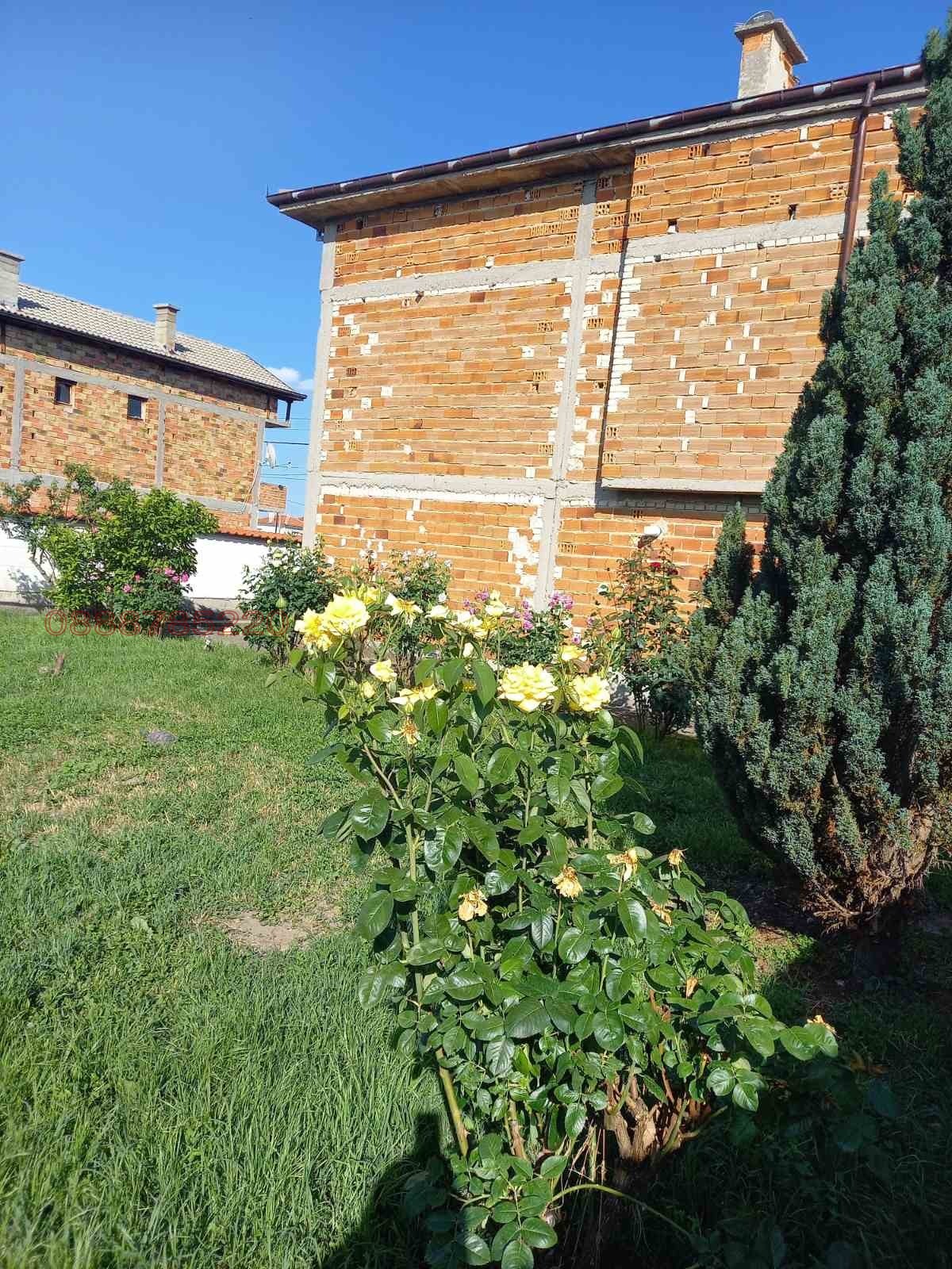 Продава КЪЩА, с. Боянци, област Пловдив, снимка 16 - Къщи - 54588907