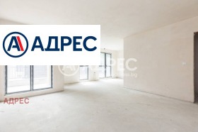 3-стаен град Варна, Център 4