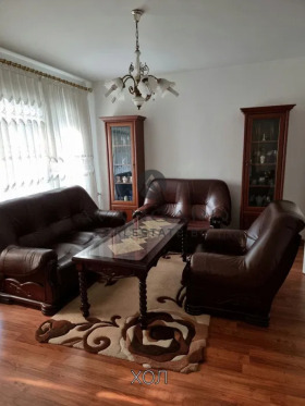 2 Schlafzimmer Izgrew, Plowdiw