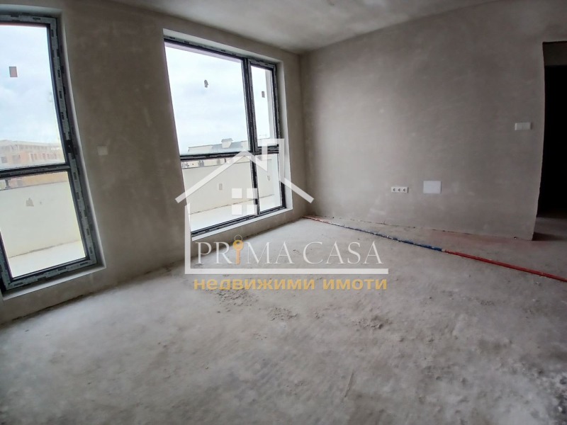 Продава 2-СТАЕН, гр. Пловдив, Остромила, снимка 2 - Апартаменти - 52329040