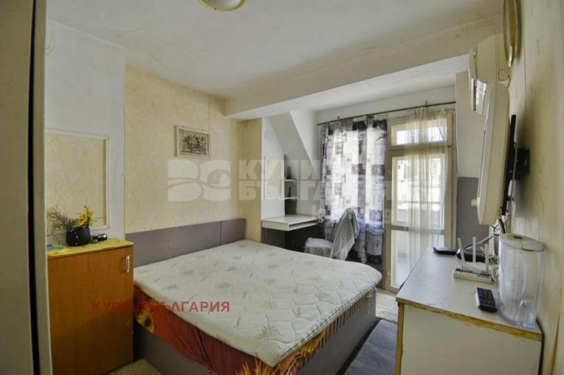 In vendita  2 camere da letto Varna , Liatno kino Trakiia , 118 mq | 12227302 - Immagine [6]