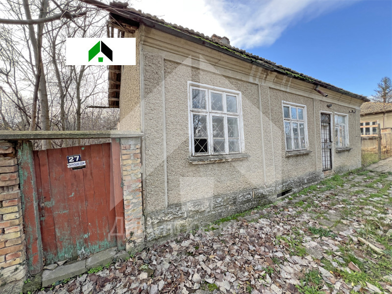 Продава КЪЩА, с. Мировци, област Шумен, снимка 2 - Къщи - 53022385