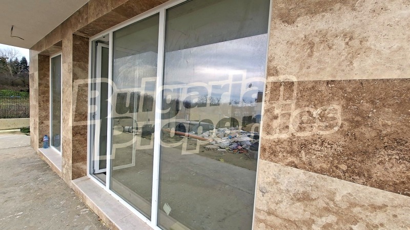 Продава КЪЩА, гр. Бяла, област Варна, снимка 2 - Къщи - 53041599