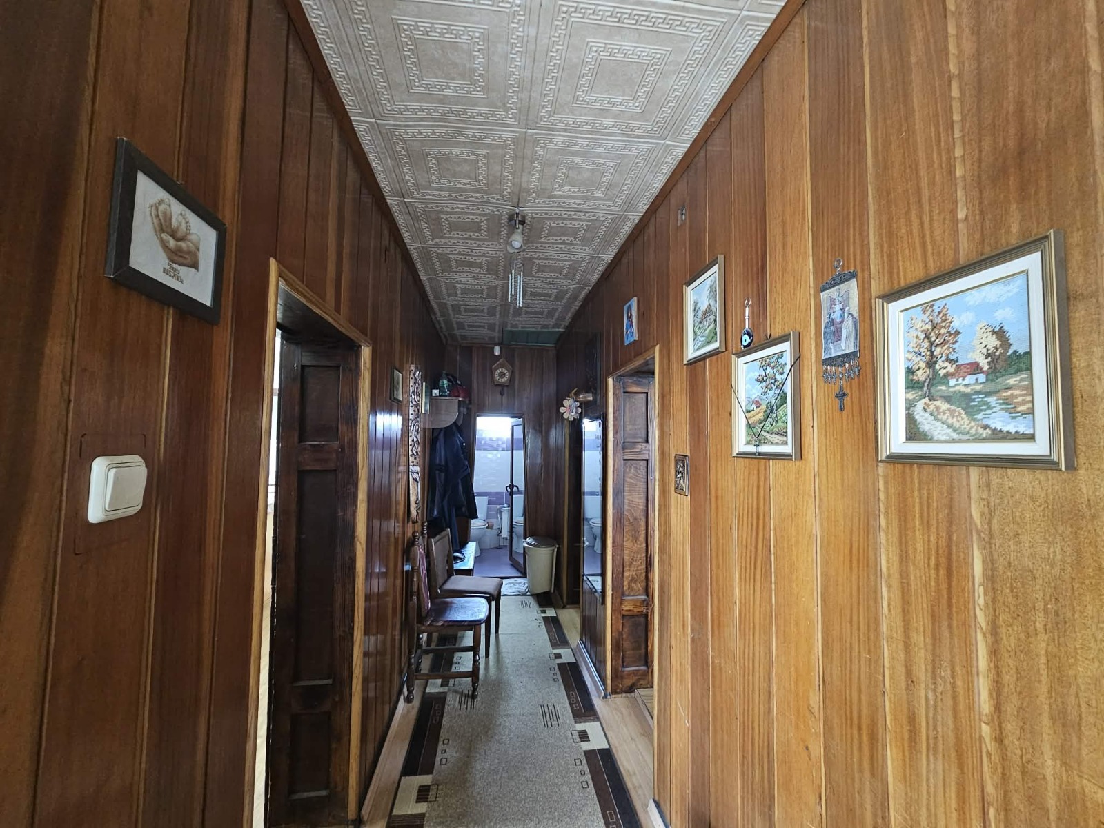 Продава КЪЩА, гр. Долни чифлик, област Варна, снимка 4 - Къщи - 53678126