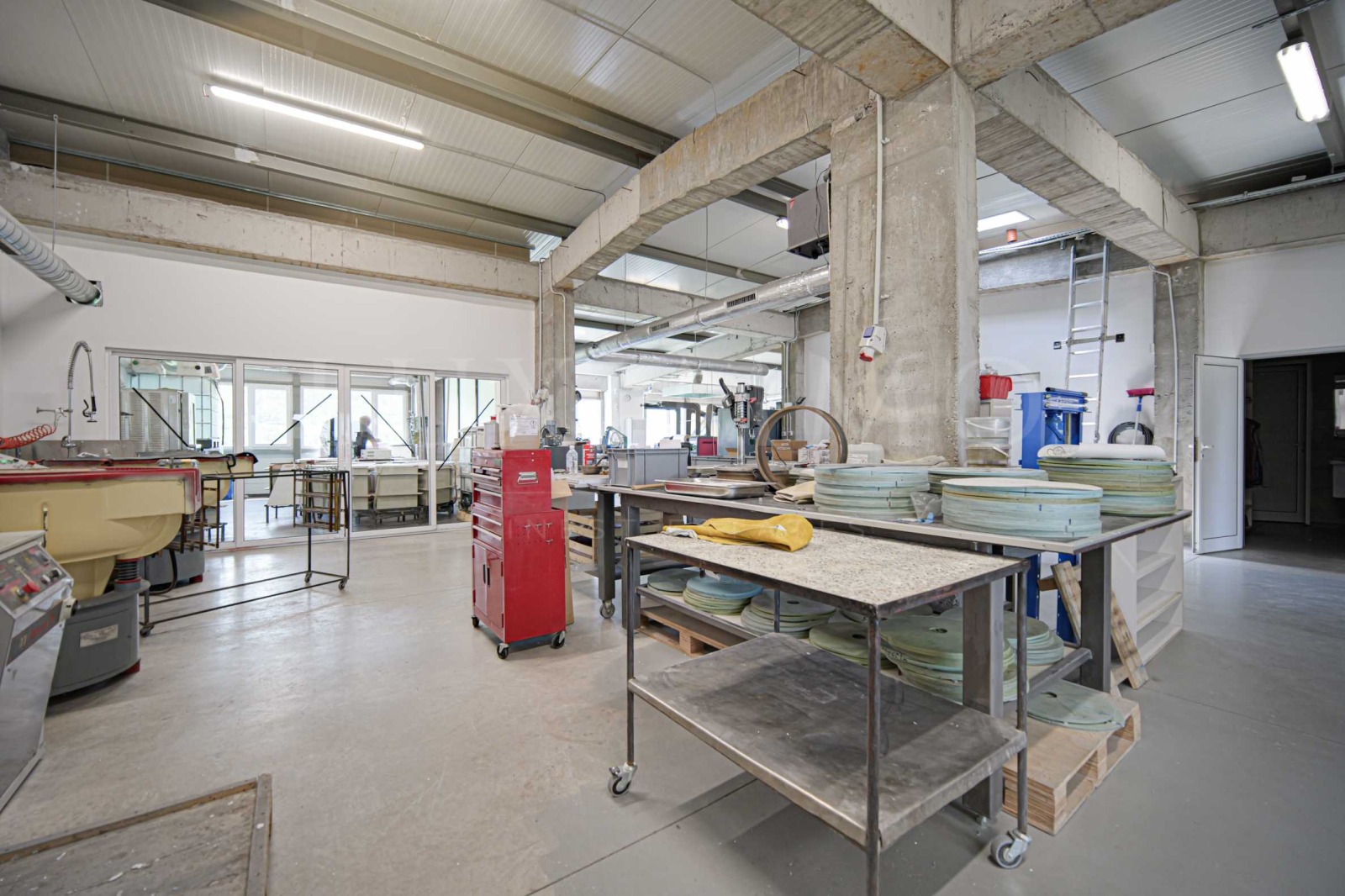 Продава СКЛАД | Imot.bg — изображение 2