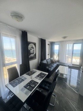 Продава 3-стаен