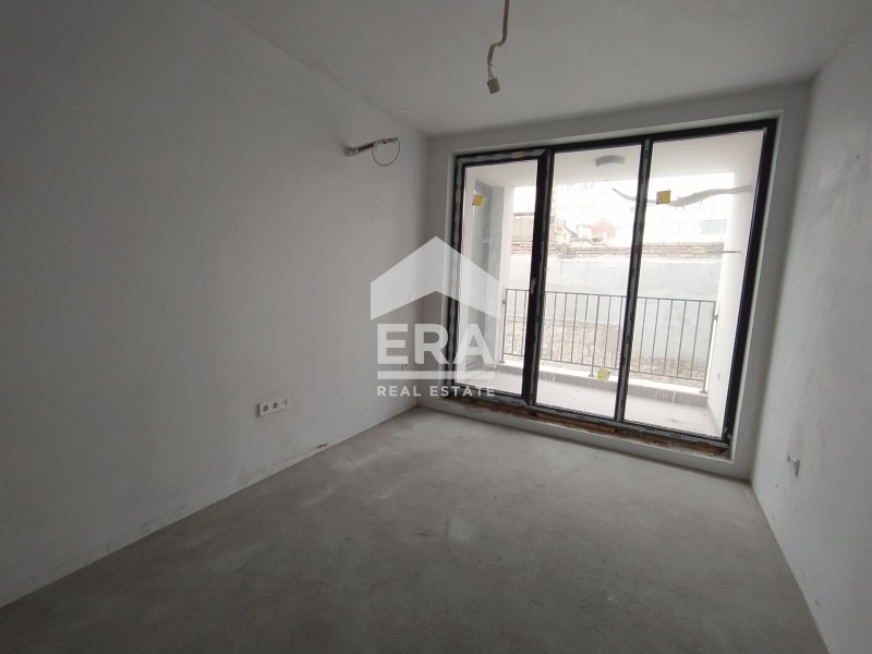 Продава 2-СТАЕН, гр. Варна, Център, снимка 13 - Апартаменти - 54261479