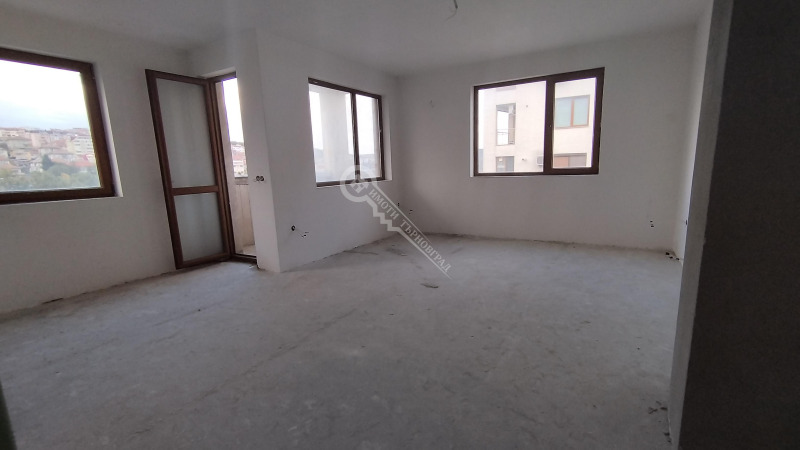 De vânzare  2 dormitoare Velico Târnovo , Țentâr , 80 mp | 69700330