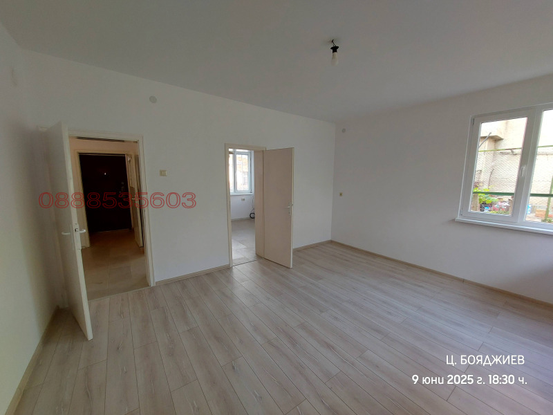 Продава КЪЩА, гр. Горна Оряховица, област Велико Търново, снимка 6 - Къщи - 52903105