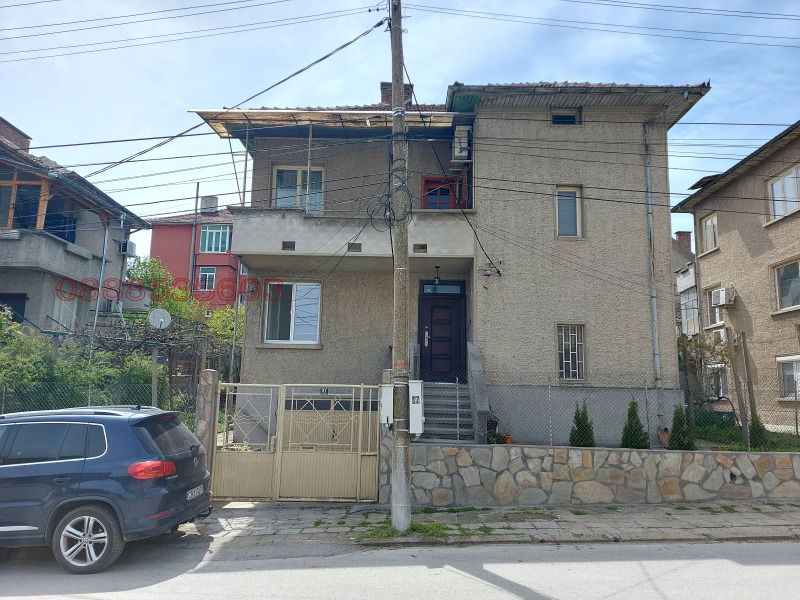 Продава КЪЩА, гр. Горна Оряховица, област Велико Търново