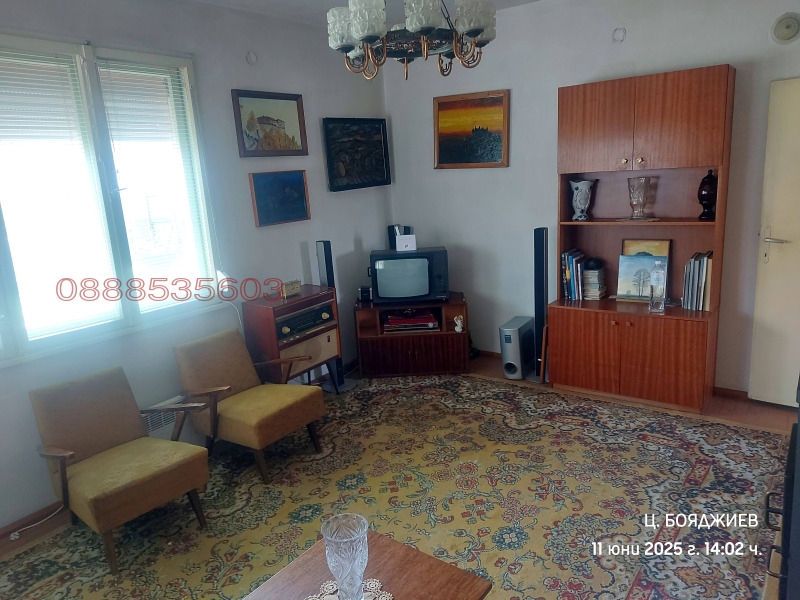 Продава КЪЩА, гр. Горна Оряховица, област Велико Търново, снимка 7 - Къщи - 52903105