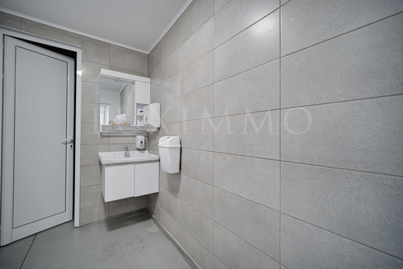 Продава СКЛАД, гр. София, с. Герман, снимка 7 - Складове - 52244282