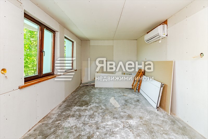 Na prodej  Spiknutí Sofia , Knjaževo , 700 m2 | 17665536 - obraz [10]