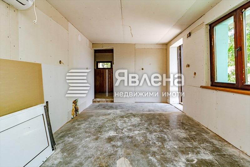 Na prodej  Spiknutí Sofia , Knjaževo , 700 m2 | 17665536 - obraz [9]