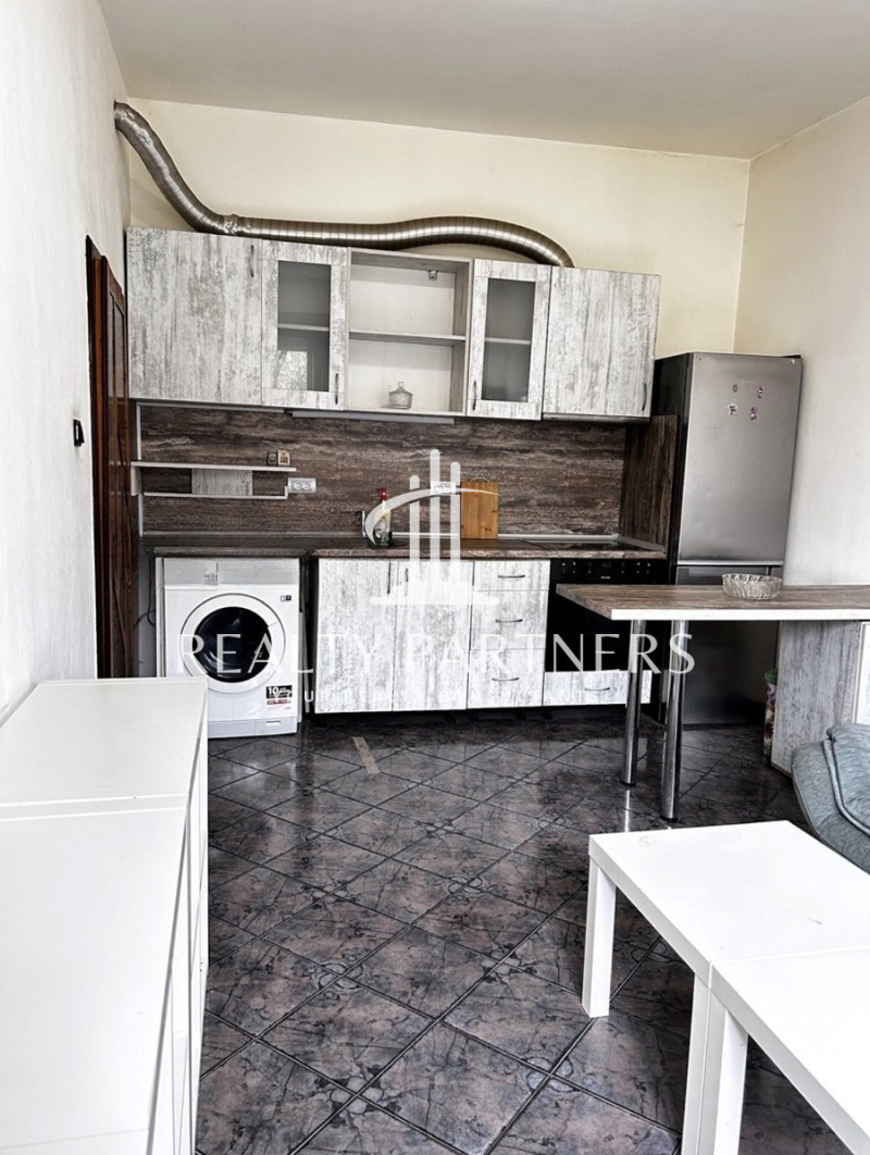 Продава  2-стаен град Перник , Изток , 41 кв.м | 16638755 - изображение [2]
