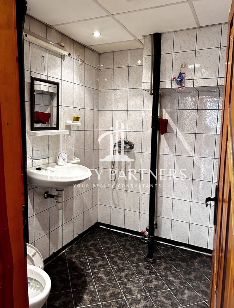 Продава  2-стаен град Перник , Изток , 41 кв.м | 16638755 - изображение [7]
