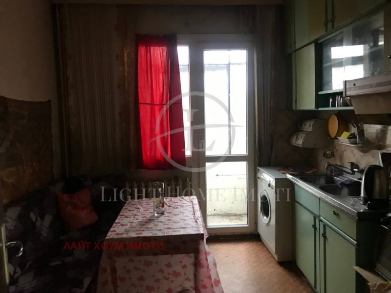 De vânzare  1 dormitor Plovdiv , Izgrev , 64 mp | 34208735 - imagine [4]